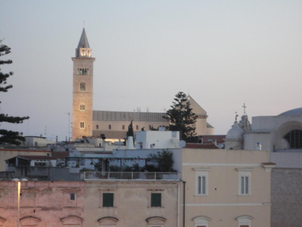 Terra Del Sole Panzió Trani Kültér fotó